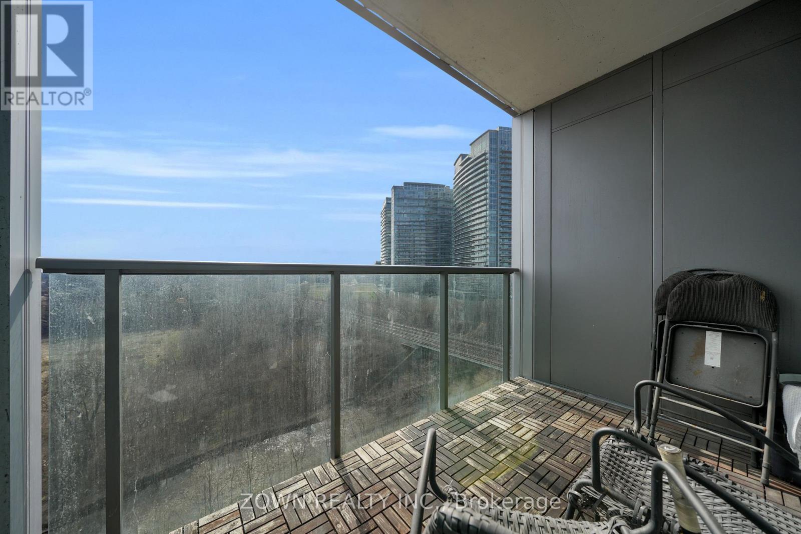 #1002 88 PARK LAWN ROAD - Image 26