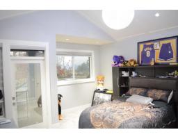 14548 110a Avenue Avenue, Surrey, BC V3R2B5 Photo 24