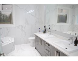 14548 110a Avenue Avenue, Surrey, BC V3R2B5 Photo 22