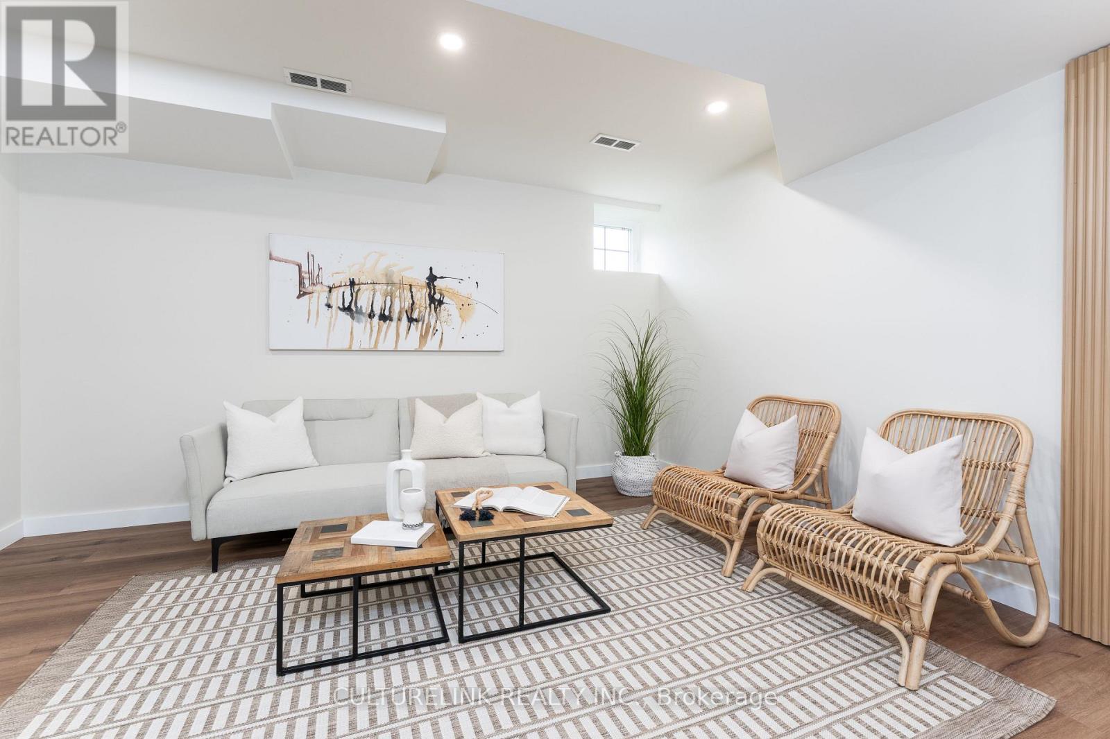 58 JOANITH DRIVE - 18