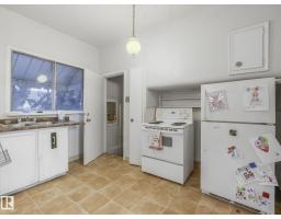 Primary Bedroom - 10958 108 St Nw, Edmonton, AB T5H3A7 Photo 6