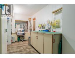 8329 Highway 3b, Trail, BC V1R4W3 Photo 31