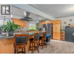 Laundry room - 8329 Highway 3b, Trail, BC V1R4W3 Photo 6