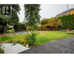 8329 Highway 3b, Trail, BC V1R4W3 Photo 36