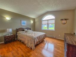 18 Baffin Lane, Brandon, MB R7A2V1 Photo 12
