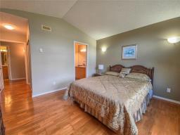 18 Baffin Lane, Brandon, MB R7A2V1 Photo 13