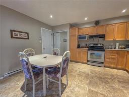 18 Baffin Lane, Brandon, MB R7A2V1 Photo 7
