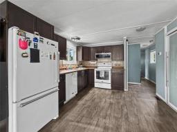 310 Taylor Bay, Brandon, MB R7C0A4 Photo 15