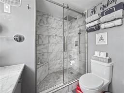 310 Taylor Bay, Brandon, MB R7C0A4 Photo 18