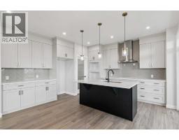 435 Bridgeport - photo 13