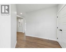 435 Bridgeport - photo 2