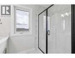 435 Bridgeport - photo 30