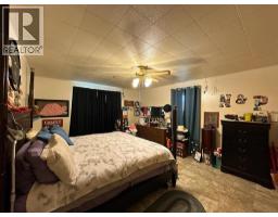 379n 300 E, Raymond, AB T0K2S0 Photo 22