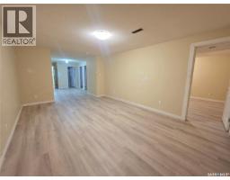 4pc Bathroom - 1162 106th Street, North Battleford, SK S9A1W9 Photo 11