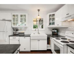 5933 Angus Place, Surrey, BC V3S4W8 Photo 6