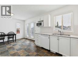 3pc Bathroom - 25 Coville Gardens Ne, Calgary, AB T3K5N8 Photo 11