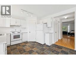 2pc Bathroom - 25 Coville Gardens Ne, Calgary, AB T3K5N8 Photo 9