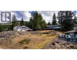52 Peregrine Way, Vernon, BC V1H1E4 Photo 8