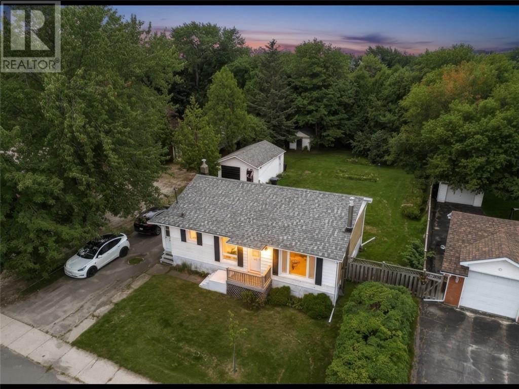 1321 Barrydowne Road - 1