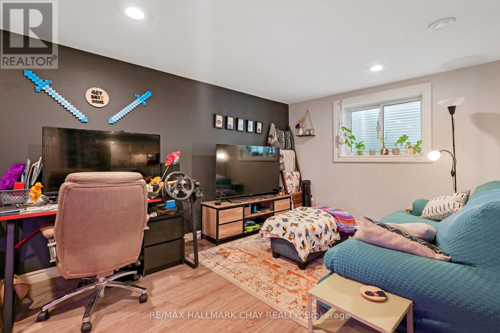 11 DAPHNE CRESCENT - Image 23