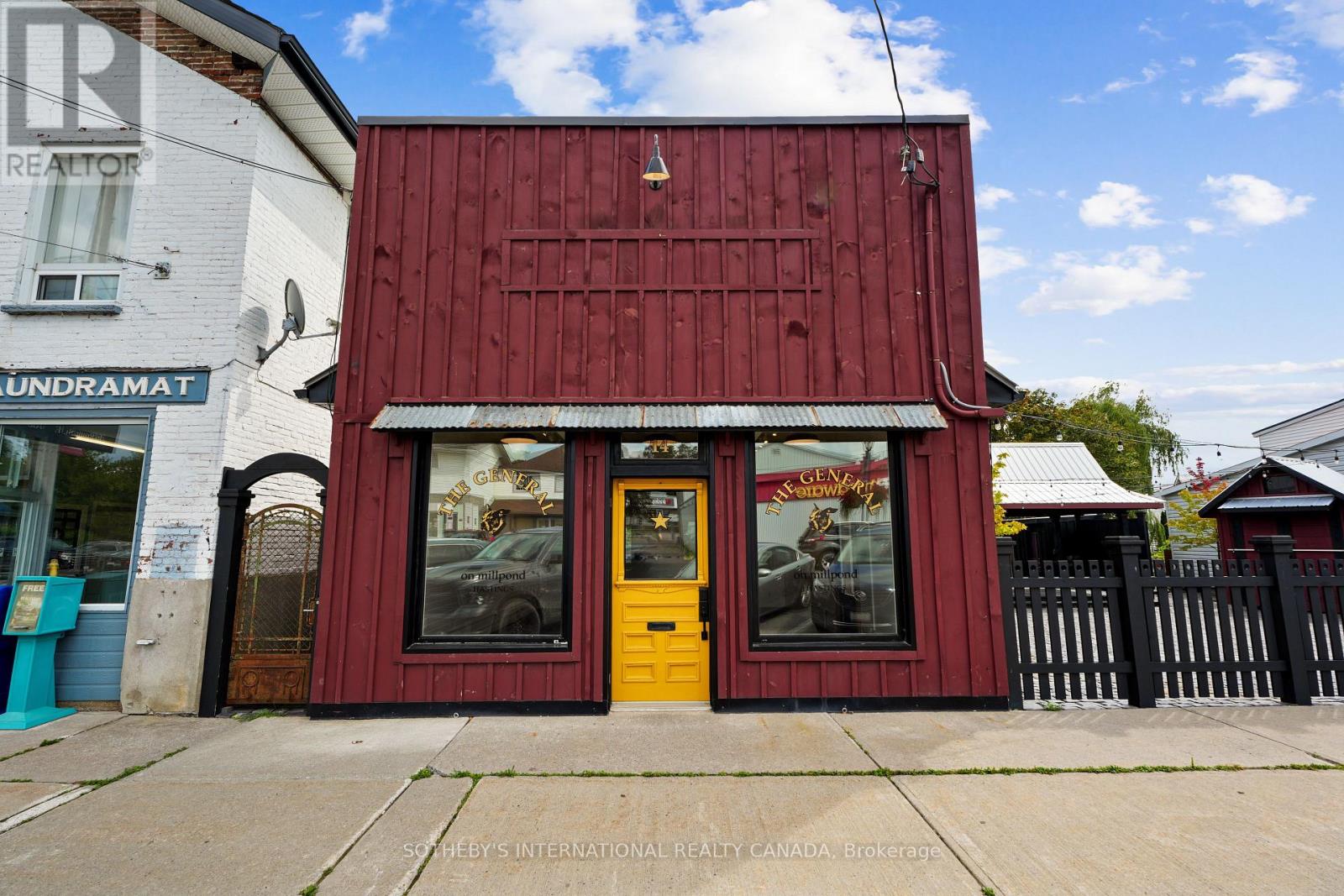 14 Front Street East — photo 38
