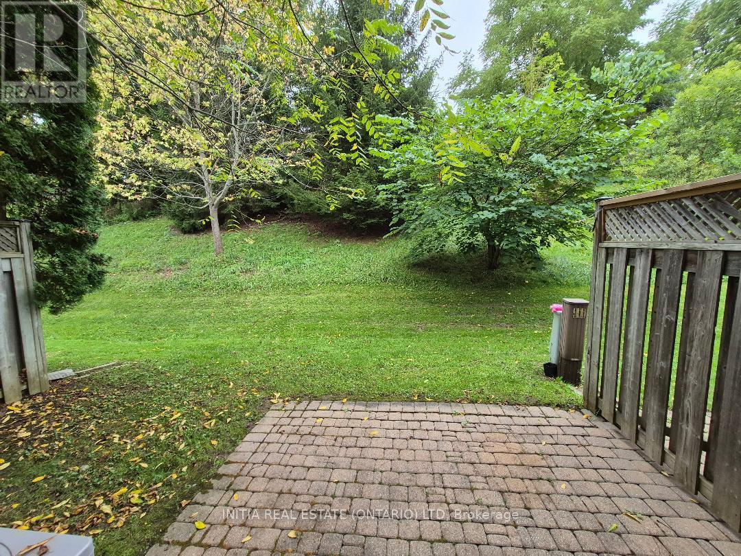 #25 270 NORTH CENTRE ROAD - Image 22