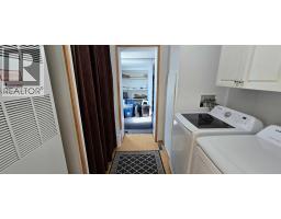 517 9 Street, Fox Creek, AB T0H1P0 Photo 20