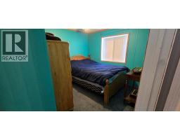 Laundry room - 517 9 Street, Fox Creek, AB T0H1P0 Photo 8