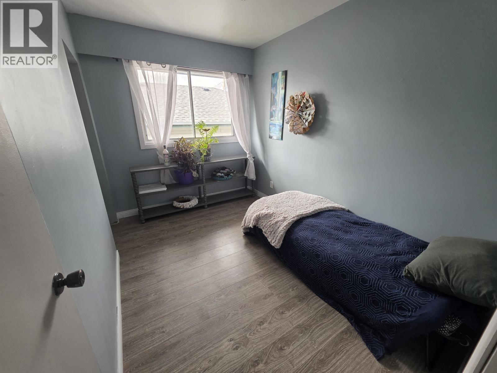 4727 STRAUME AVENUE - 17