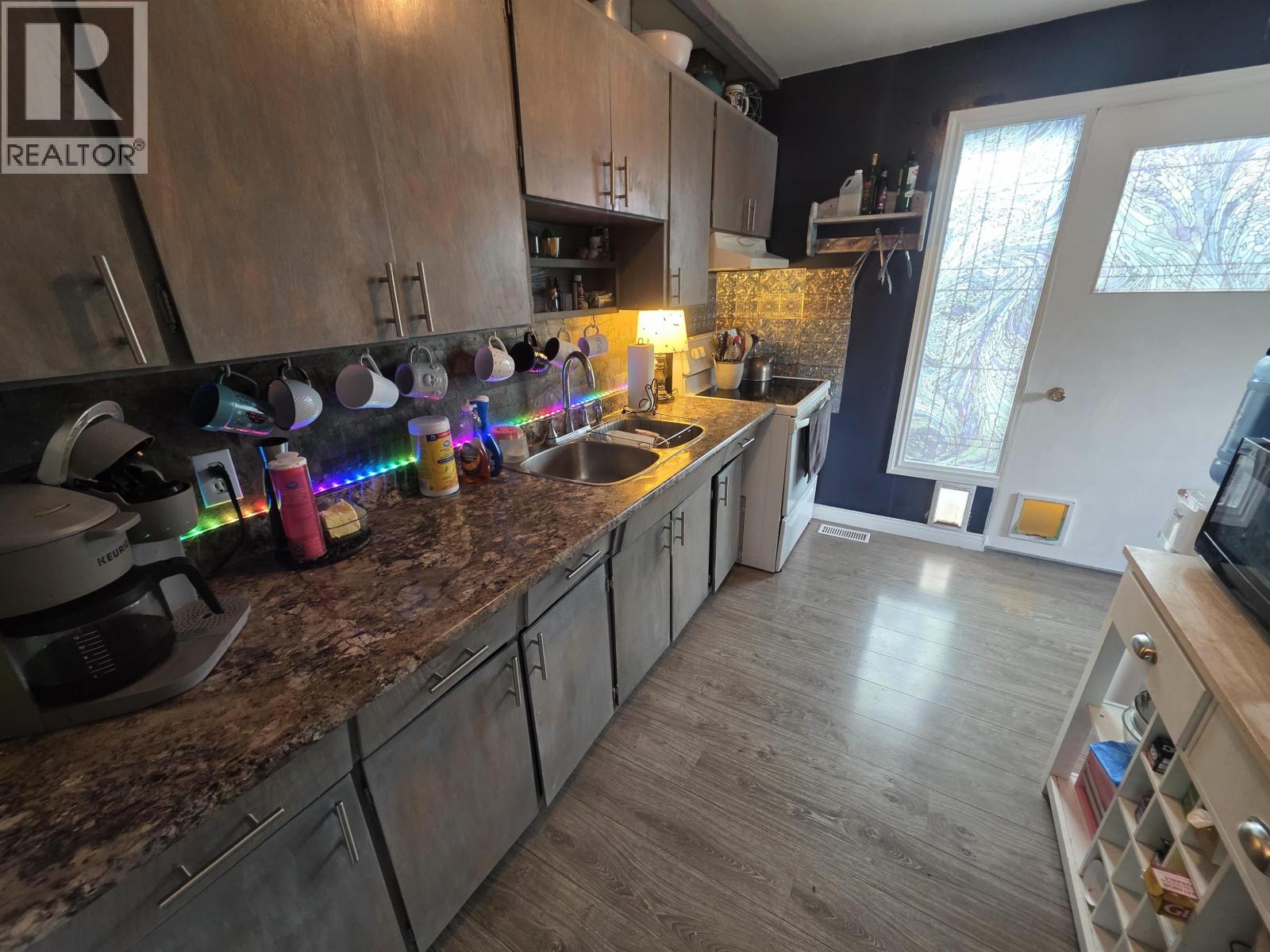 4727 STRAUME AVENUE - 12