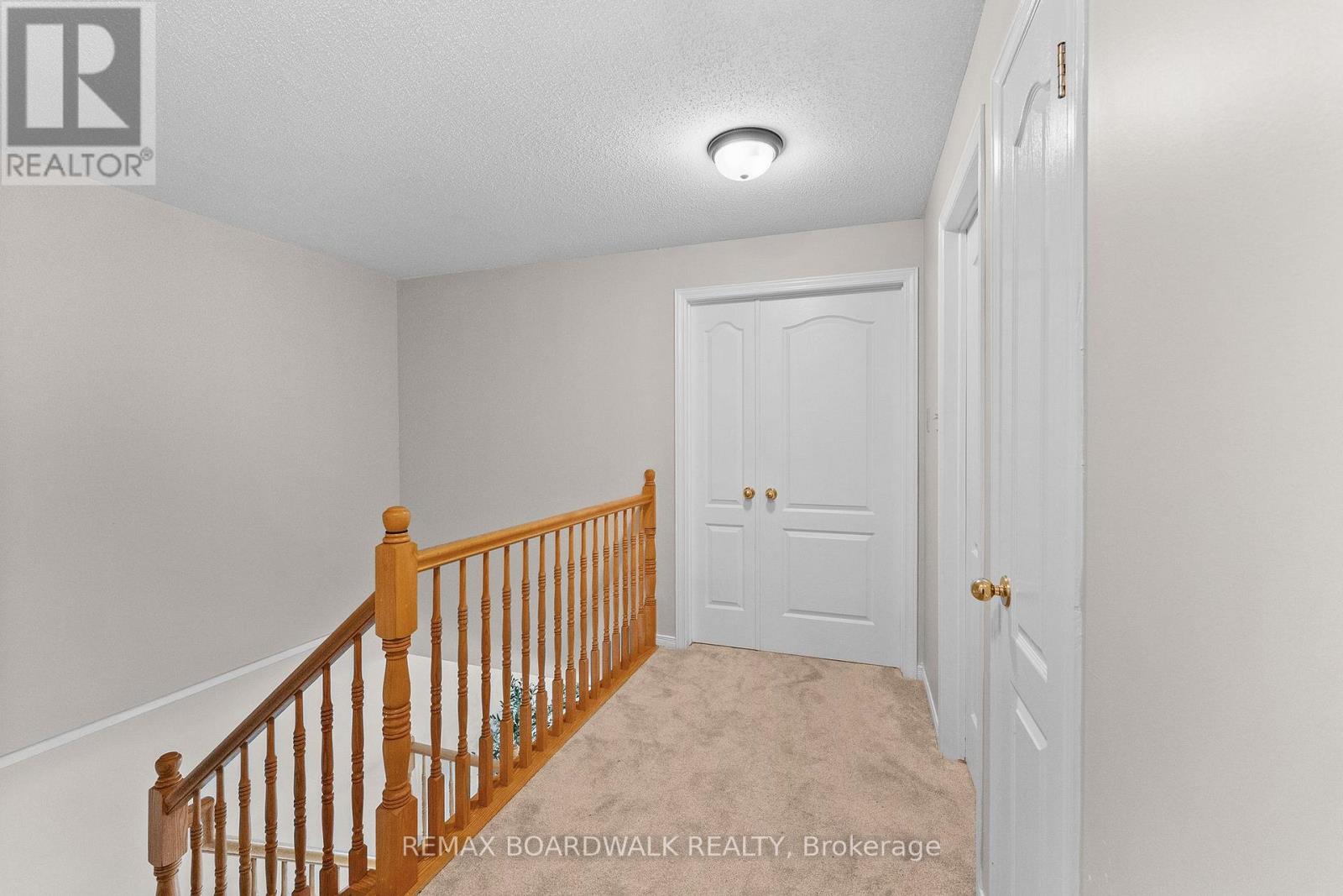 12 WILLWOOD CRESCENT - 18