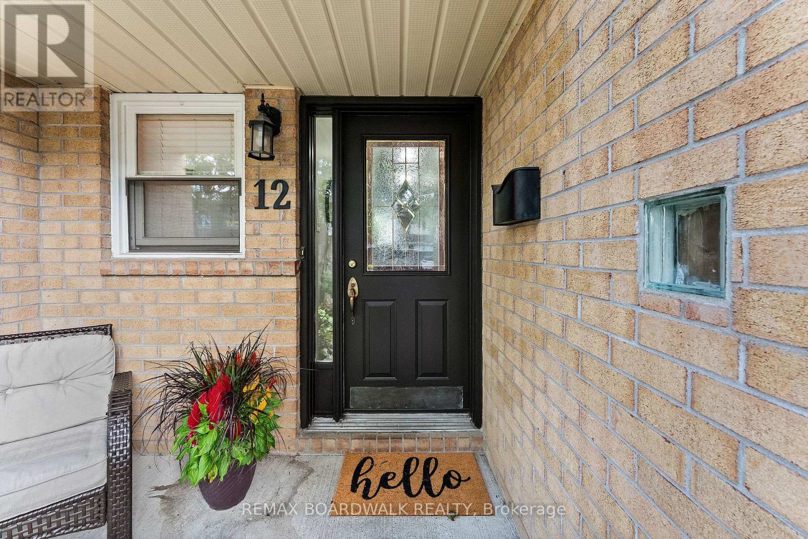 12 WILLWOOD CRESCENT - 3