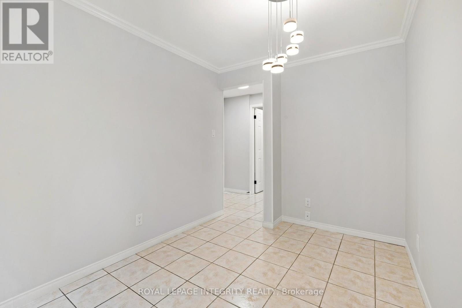 1736 SUMMERLANDS CRESCENT - Image 15
