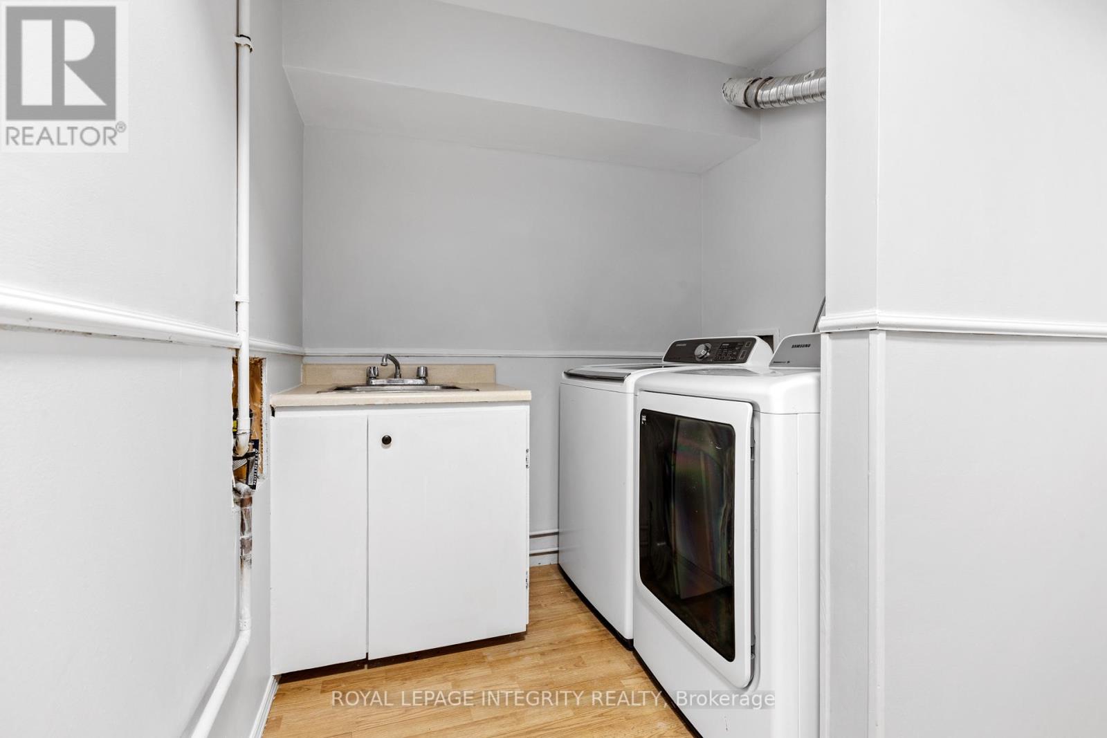 1736 SUMMERLANDS CRESCENT - Image 37