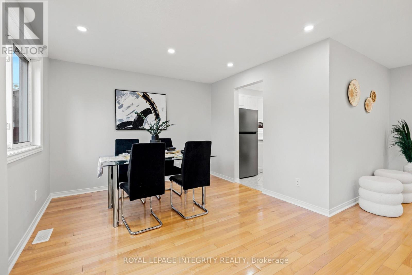 1736 SUMMERLANDS CRESCENT - Image 8