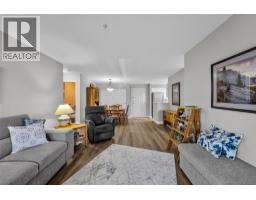 Kitchen - 360 Battle Street Unit# 109, Kamloops, BC V2C2L6 Photo 9