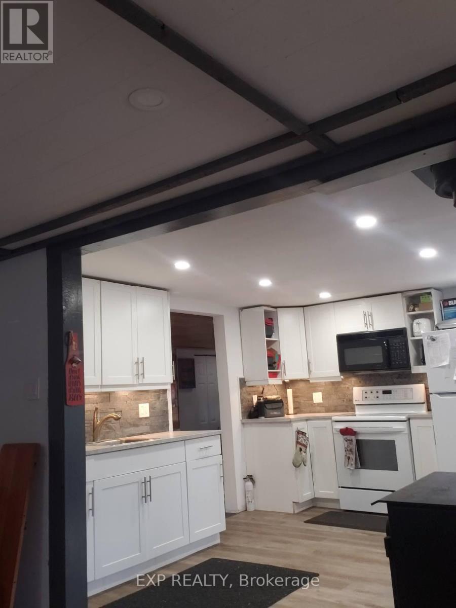 2573 NORTH CAMPBELL ROAD - 13
