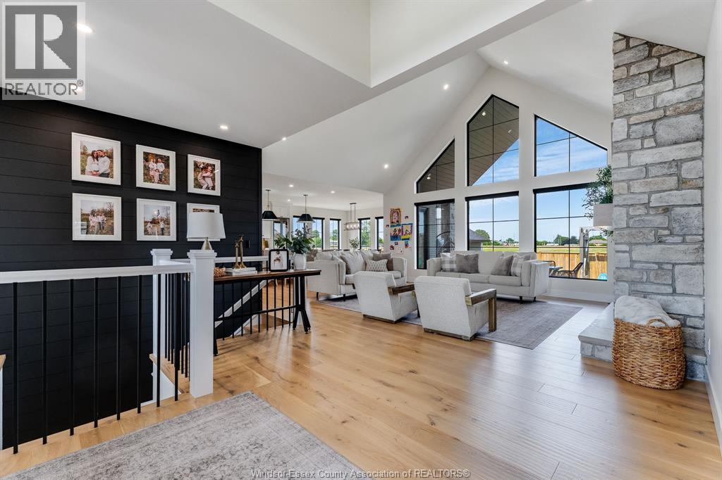 3 SUNNINGDALE DRIVE - 2