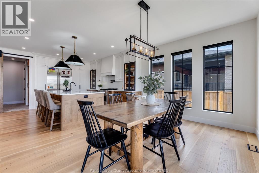 3 SUNNINGDALE DRIVE - 7
