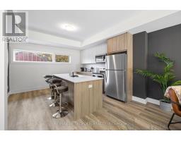 449 Lansdowne Avenue, Toronto, ON M6H3Y2 Photo 32