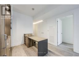 2506 - 11 Yorkville Avenue, Toronto, ON M4W0B7 Photo 9