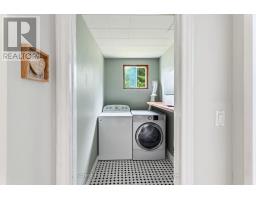 Bedroom 3 - 9 Spruce Glen Road, Huntsville, ON P1H1C9 Photo 11