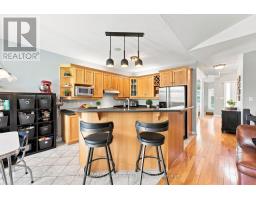 15 Ivygreen Road, Georgina, ON L4P4B7 Photo 14
