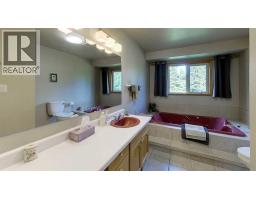 Laundry room - 53419a Range Road 161, Rural Yellowhead County, AB T7E3H1 Photo 13