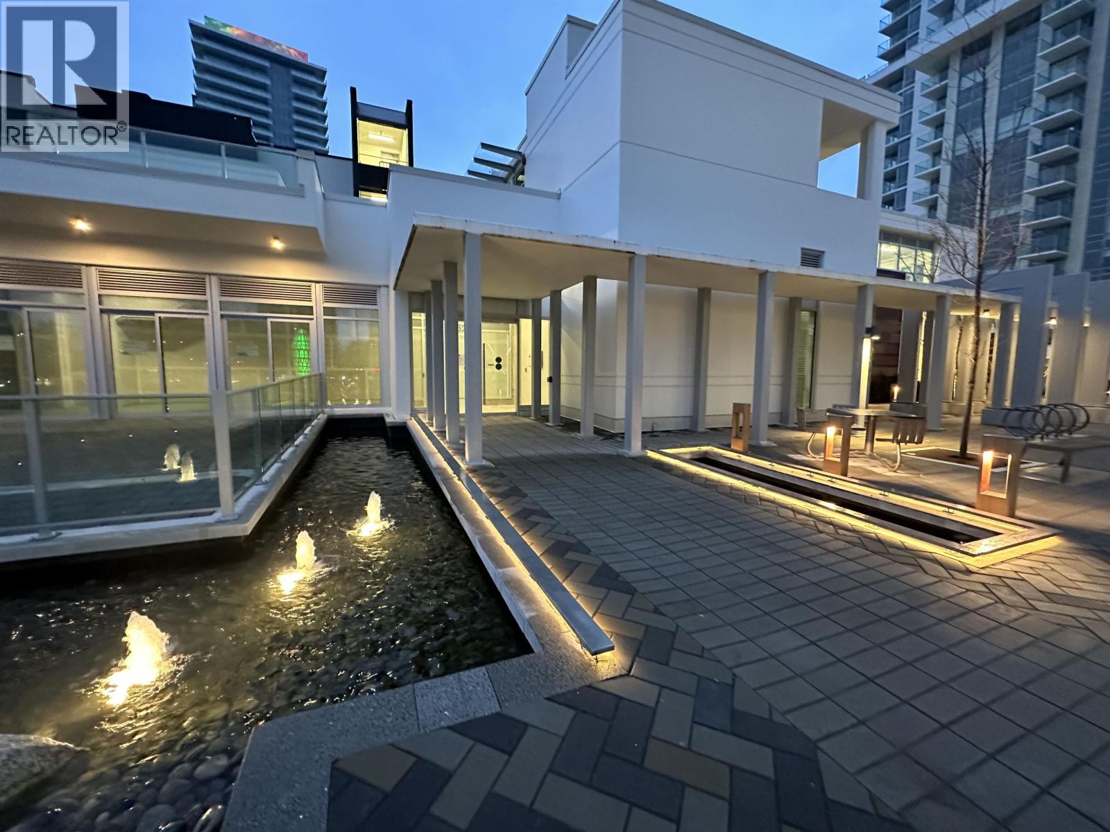 1625 LIONS GATE LANE, North Vancouver — photo 1