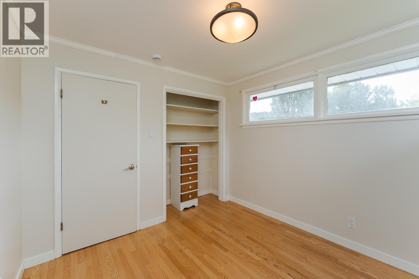 1689 BIRCH STREET - 26