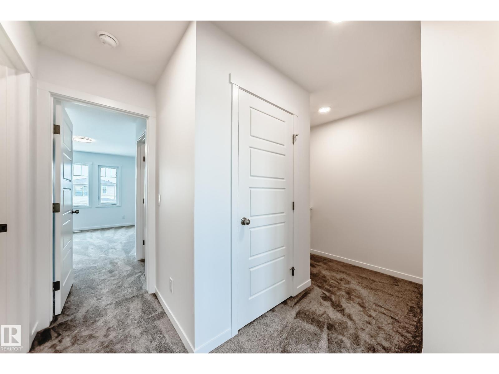 6407 63 ST - Image 32