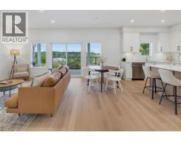 201 7043 Central Saanich Rd, Central Saanich, BC V8M1Y3 Photo 14