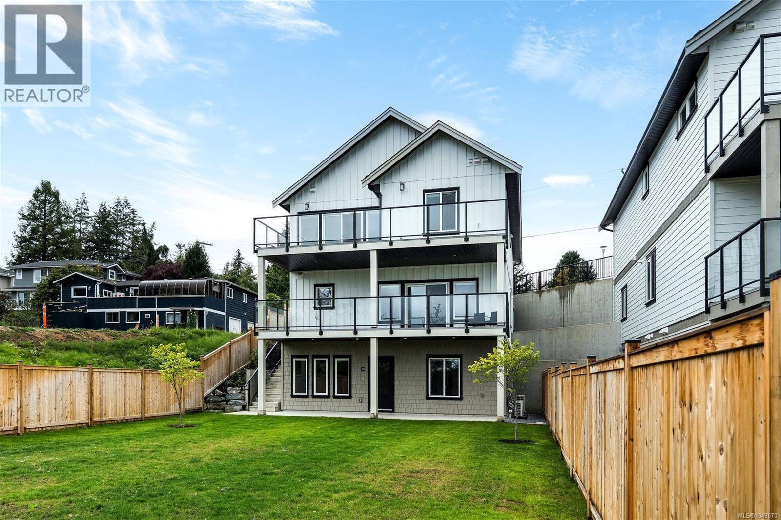 201 7043 Central Saanich Rd, Central Saanich