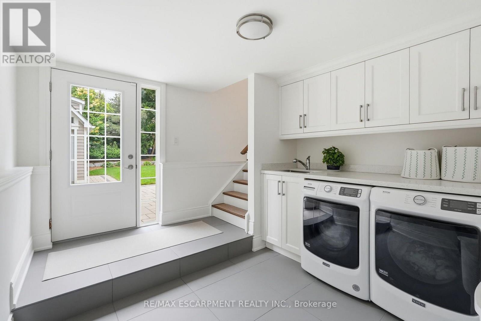 270 POPLAR DRIVE - Image 25